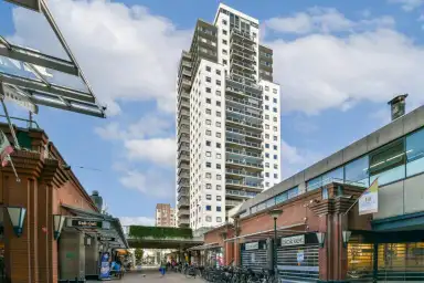 129m2 apartment to rent for 2250€/month in Hogewerf, Vlaardingen