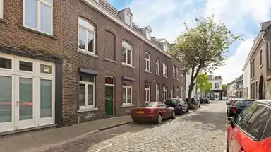 101m2 Appartamento in affitto per 1439€/mese a Zakstraat 25, Maastricht