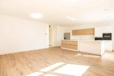 95m2 apartment to rent for 2300€/month in Dr. Lelykade 278, The Hague