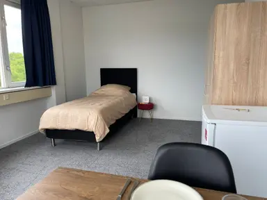 16m2 Chambre à louer pour 627€/mois à Polakweg 13a, Rijswijk