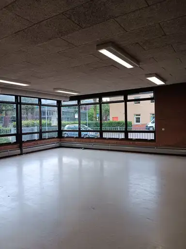 40m2 anti-squat to rent for 300€/month in Horst