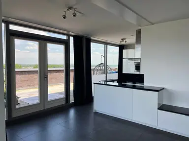 102m2 apartment to rent for 2925€/month in Apollotoren, Leiden