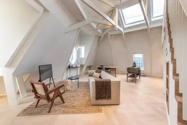 75m2 Appartamento in affitto per 2900€/mese a Leidsekade 98A, Amsterdam