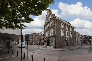 55m2 apartment to rent for 954€/month in Plakstraat, Sittard