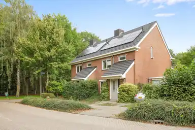 142m2 house to rent for 1525€/month in Marga Klompélaan 24, Nijmegen