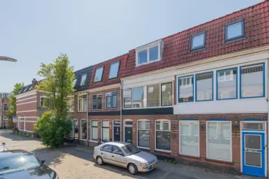 104m2 maison à louer pour 2985€/mois à Soutmanstraat, Haarlem