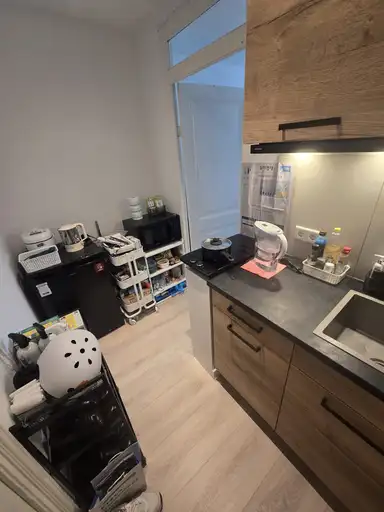 25μ² στούντιο προς ενοικίαση για 1575€/μήνα σε Ferdinand Bolstraat, Amsterdam