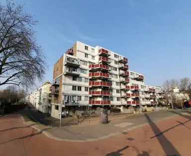 112m2 apartment to rent for 1228.07€/month in Schiedamsesingel 313, Rotterdam