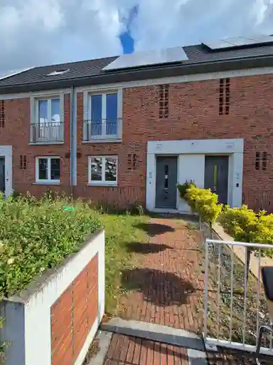 m2 house to rent for 1228.07€/month in Ossenisseweg 37, Rotterdam