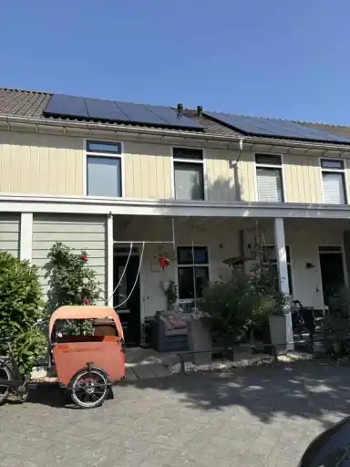 76m2 maison à louer pour 1437€/mois à Theo van Doesburgstraat, Utrecht