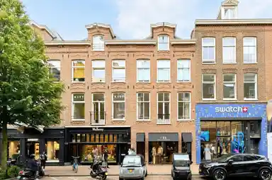 68m2 apartment to rent for 3150€/month in Pieter Cornelisz. Hooftstraat 2, Amsterdam