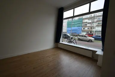 167m2 apartment to rent for 861.49€/month in Statenweg 139A, Rotterdam