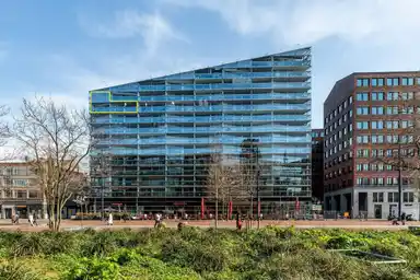 120m2 Appartamento in affitto per 2600€/mese a Librijesteeg 4, Rotterdam