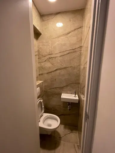 80m2 apartment to rent for 1900€/month in Henry Dunantweg, Alphen aan den Rijn
