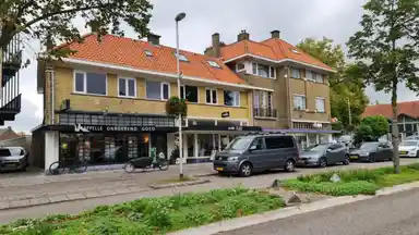 105m2 Appartement te huur voor 3500€/maand in Huizerweg 58C-3, Bussum