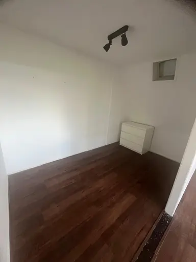 30m2 Camera in affitto per 880€/mese a Mathenesserweg, Rotterdam