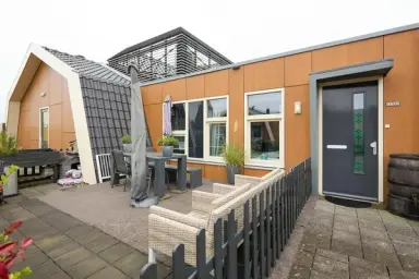 100m2 flat te huur voor 2100€/maand in Prins Mauritsstraat, Middenbeemster