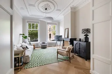 197m2 huis te huur voor 3995€/maand in Groot Hertoginnelaan, The Hague