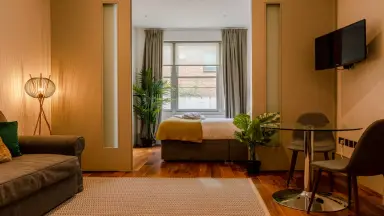 m2 Appartement te huur voor 2150€/maand in P.L. Takkade, Zaandijk