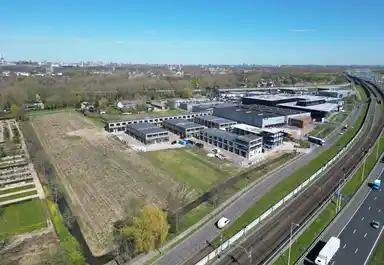 118m2 apartment to rent for 1350€/month in Driemanssteeweg, Rotterdam