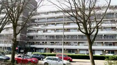 59m2 Appartement à louer pour 861€/mois à De Brink 38, The Hague
