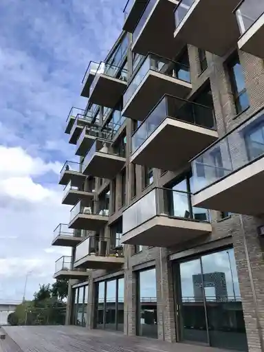 54m2 Appartement à louer pour 1620€/mois à Albert Molhof 27, Amsterdam