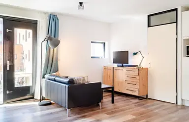 74m2 apartment to rent for 2600€/month in Taman Sapituin, Amsterdam
