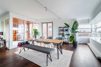 163m2 apartment to rent for 3600€/month in Nobelstraat 8A, The Hague