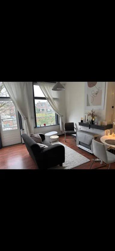 42m2 room to rent for 945€/month in Celebesstraat, Utrecht