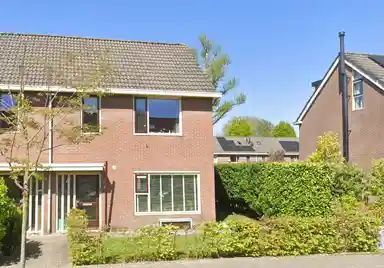 93m2 house to rent for 880.36€/month in Bakkerskamp 23, Schalkhaar