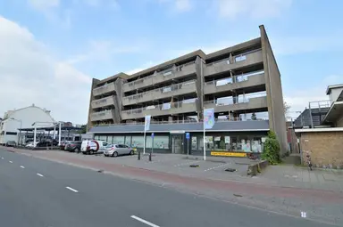60m2 Appartement à louer pour 1495€/mois à Neuweg, Hilversum