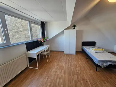 27m2 Camera in affitto per 530€/mese a Kruisstraat, Heerlen