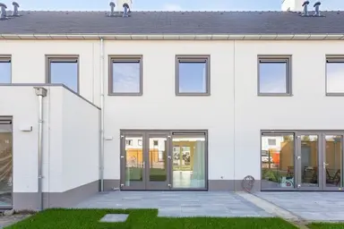 116μ² μονοκατοικία προς ενοικίαση για 1750€/μήνα σε Waterfront, Eindhoven