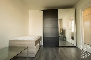 16m2 Kamer te huur voor 1366€/maand in Schalk Burgerstraat, The Hague