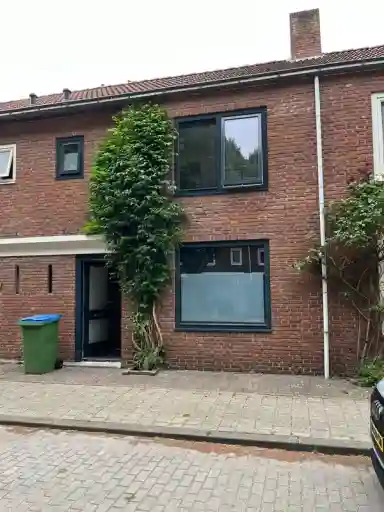 90m2 house to rent for 2000€/month in Buffelstraat, Breda