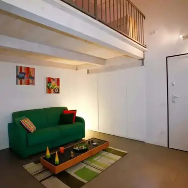 μ² στούντιο προς ενοικίαση για 1600€/μήνα σε Rossum
