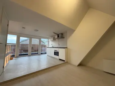 25m2 studio à louer pour 1037.26€/mois à Van Heemskerckstraat 42d, Groningen