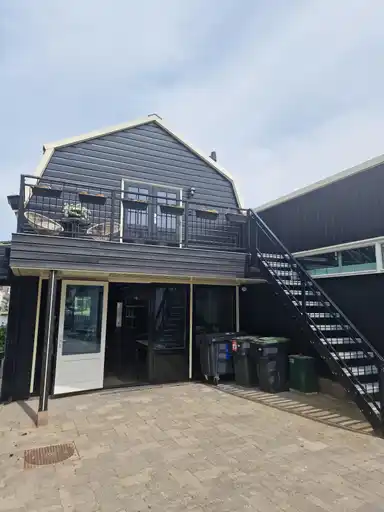 65m2 apartment to rent for 2100€/month in Hoge Rijndijk, Zoeterwoude