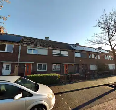 124m2 house to rent for 749.45€/month in Hendrik van Veldekestraat 81, Heerlen