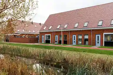 108m2 house to rent for 1735€/month in Kamille-erf 15, Pijnacker