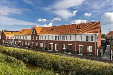 118m2 house to rent for 1810€/month in Vossenzoom 236, Pijnacker