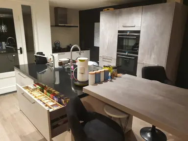 188m2 apartment to rent for 1850€/month in Brucknerlaan, Tilburg