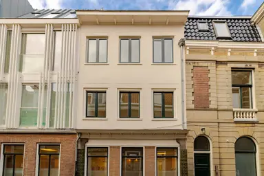 60m2 Appartement à louer pour 1950€/mois à Schagchelstraat 46A, Haarlem