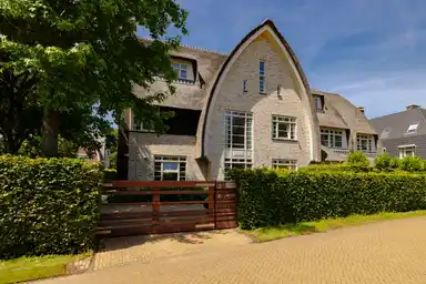 316m2 maison à louer pour 6950€/mois à Posthumus Meyjeslaan 2, Bloemendaal