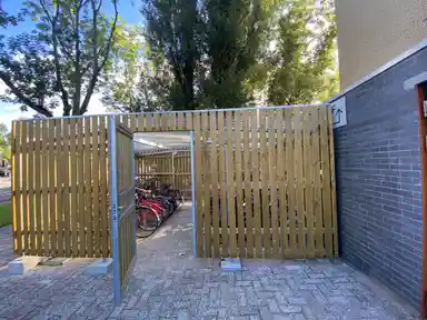 72m2 Appartamento in affitto per 1925€/mese a Bachstraat, Leiden