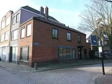 90m2 Appartamento in affitto per 1500€/mese a Spoorlaan, Gouda