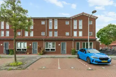 110m2 house to rent for 2750€/month in Bergermeerstraat 1, The Hague