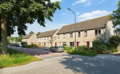 101m2 maison à louer pour 1114€/mois à Admiraalsdam, Oosterhout