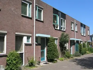 69m2 maison à louer pour 764.14€/mois à Buizerdveld 8, Zoetermeer