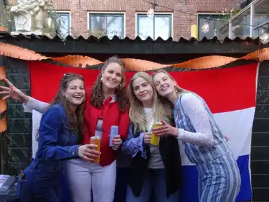 16m2 Camera in affitto per 750€/mese a Nieuwe Kijk in 't Jatstraat, Groningen